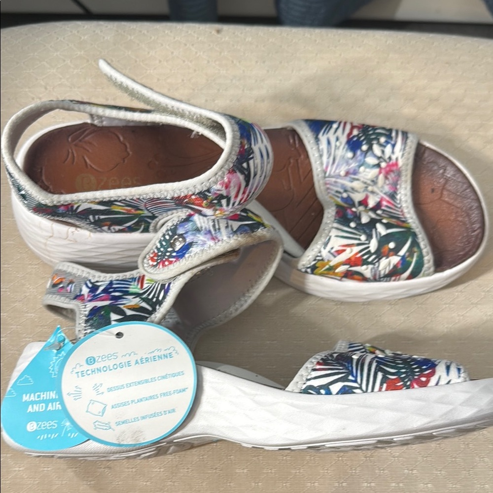 Bzees Tropical Print Sandals with White Sole